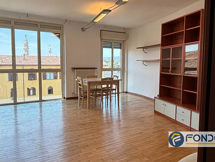 Immagine 2 di Appartamento in vendita  a Palazzolo Sull'oglio