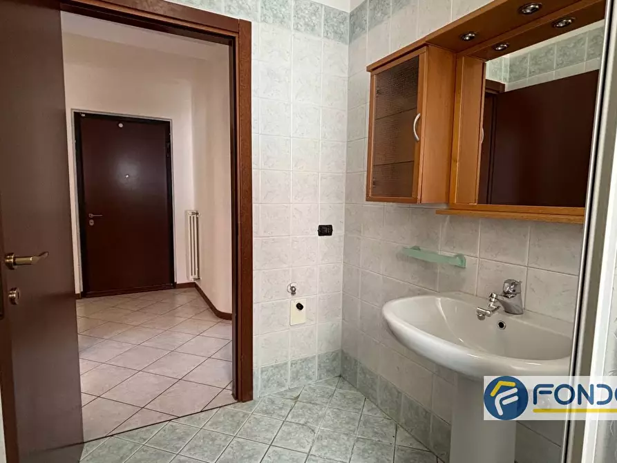 Immagine 17 di Appartamento in vendita  a Palazzolo Sull'oglio