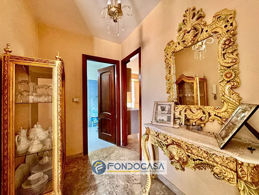 Immagine 11 di Appartamento in vendita  in via raffaello a Sant'antimo
