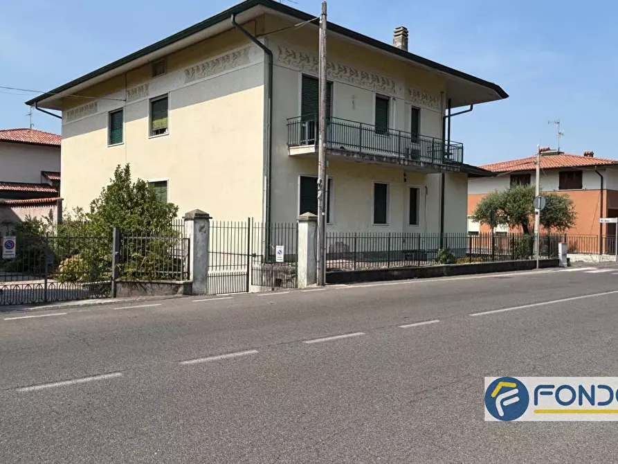 Immagine 4 di Appartamento in vendita  a Palazzolo Sull'oglio