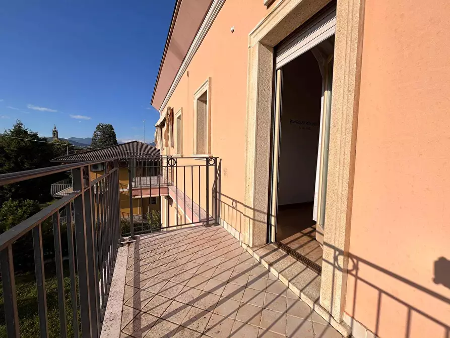 Immagine 10 di Appartamento in vendita  in Via della Costituente 4 a Castelli Calepio