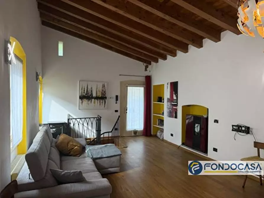 Immagine 5 di Appartamento in vendita  a Bergamo