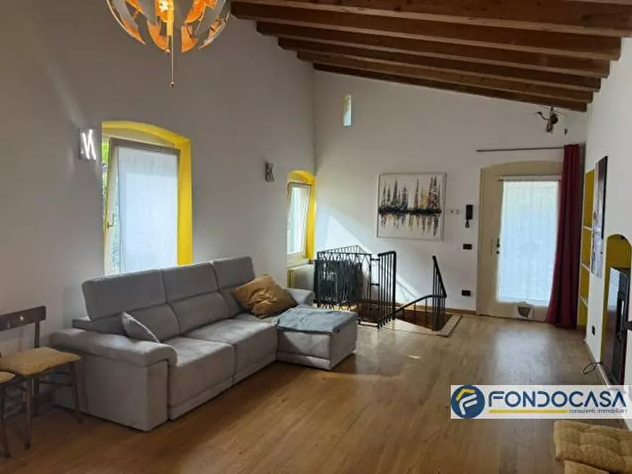 Immagine 2 di Appartamento in vendita  a Bergamo