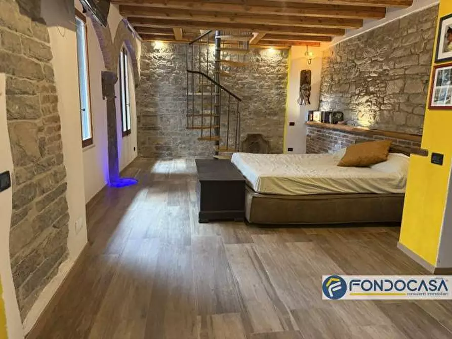 Immagine 17 di Appartamento in vendita  a Bergamo