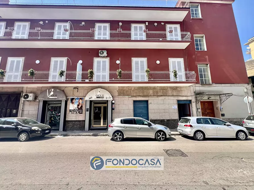Immagine 1 di Locale commerciale in affitto  in via crucis 82 a Sant'antimo