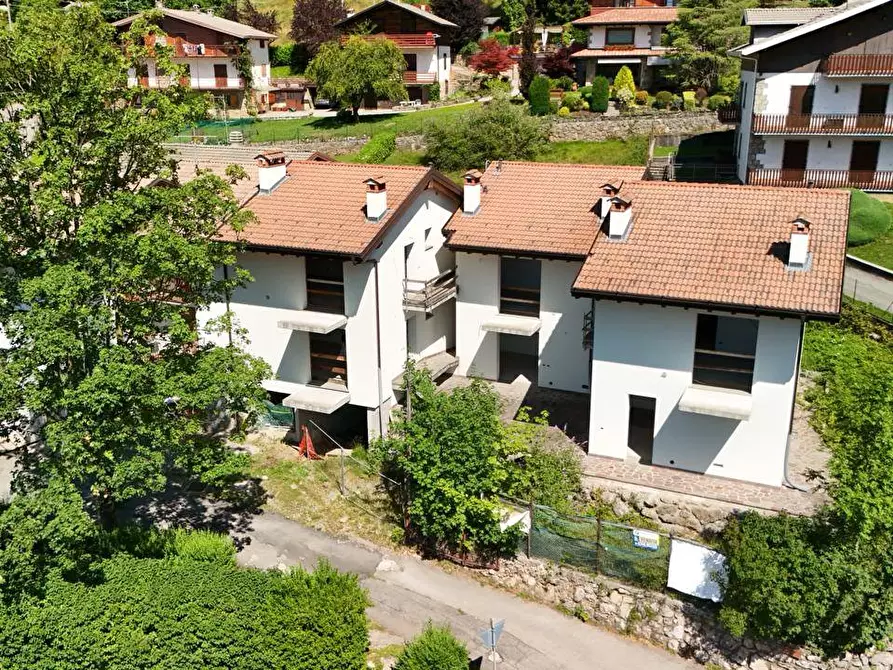 Immagine 3 di Appartamento in vendita  in Via Cantoniera 20 a Ardesio