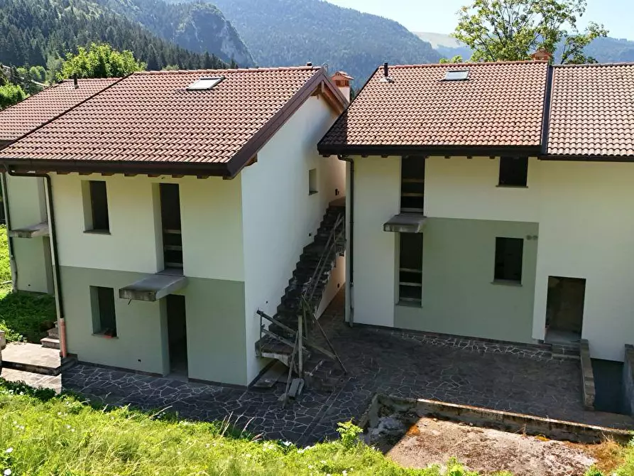 Immagine 5 di Appartamento in vendita  in Via Cantoniera 20 a Ardesio