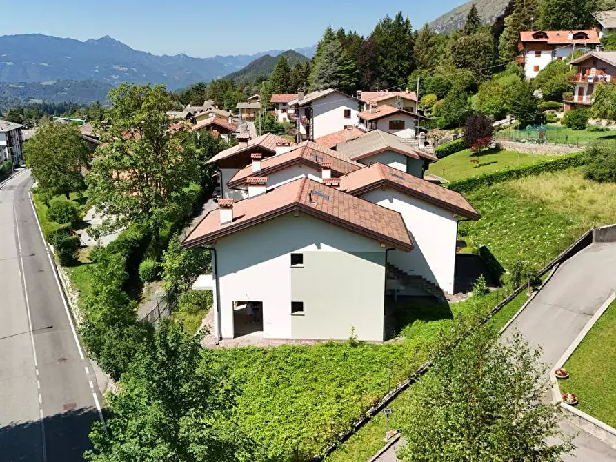 Immagine 4 di Appartamento in vendita  in Via Cantoniera 20 a Ardesio