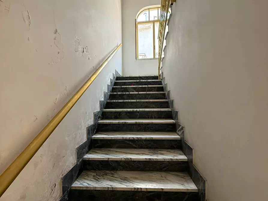 Immagine 15 di Casa semindipendente in vendita  18 a Marigliano