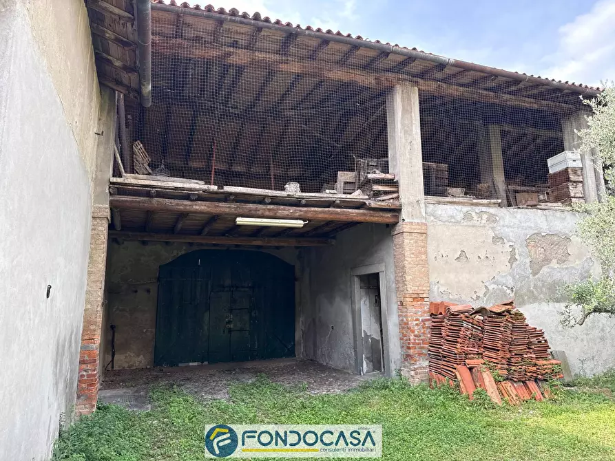 Immagine 11 di Rustico / casale in vendita  66 a Rovato