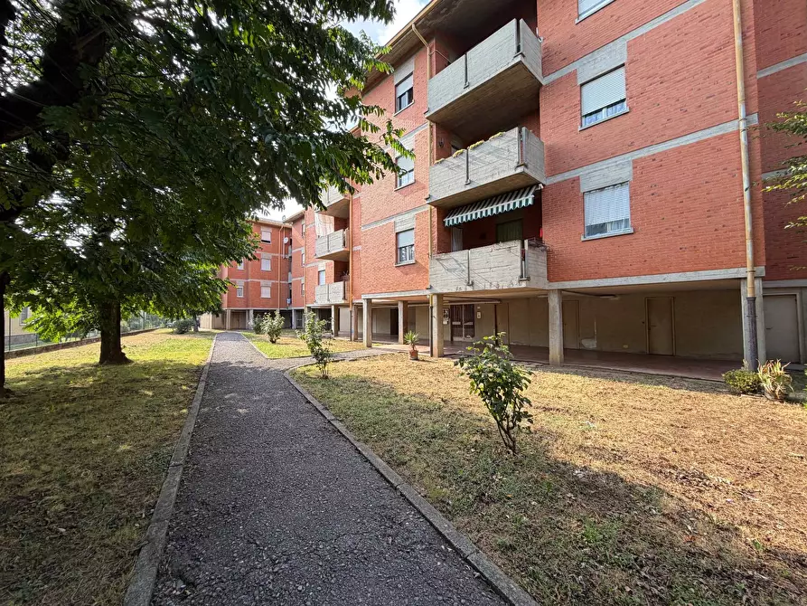 Immagine 1 di Appartamento in vendita  in VIA DANTE ALIGHIERI a Adrara San Martino