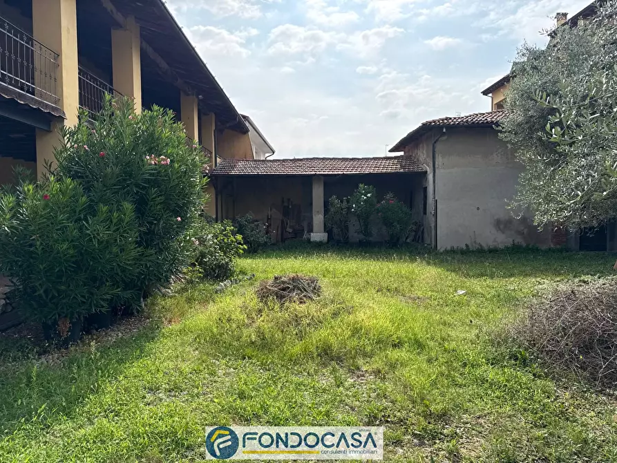Immagine 13 di Rustico / casale in vendita  66 a Rovato