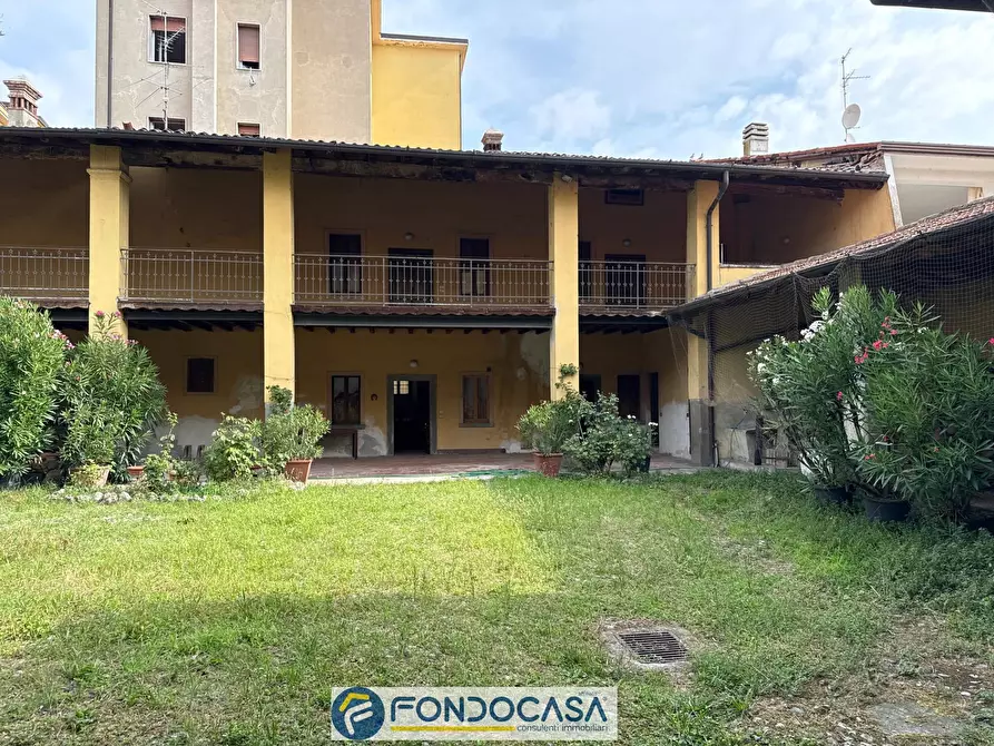 Immagine 3 di Rustico / casale in vendita  66 a Rovato
