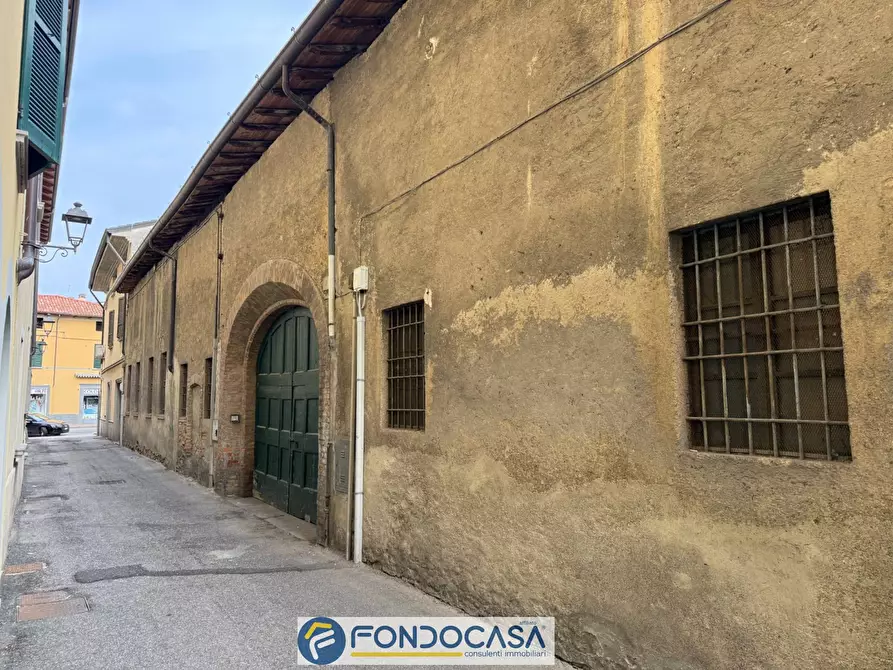 Immagine 36 di Rustico / casale in vendita  66 a Rovato