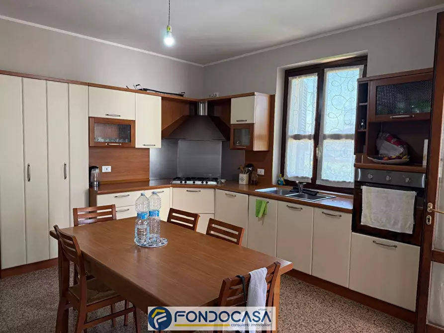 Immagine 11 di Villa in vendita  a Maclodio