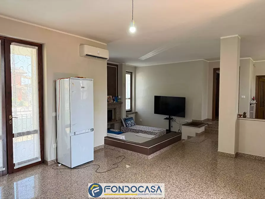Immagine 5 di Villa in vendita  a Maclodio