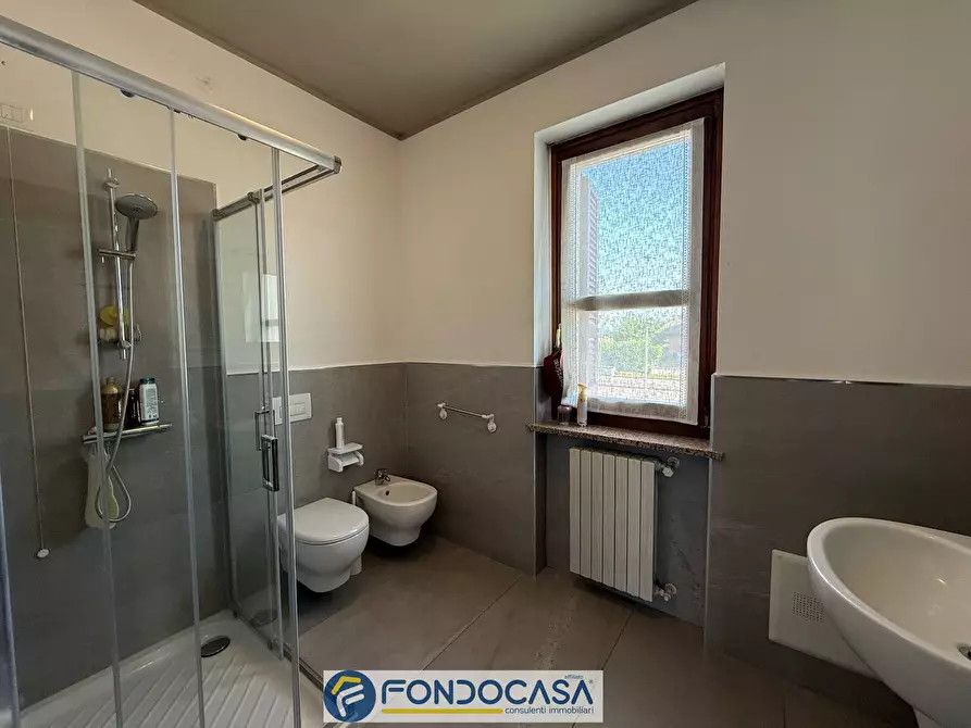 Immagine 25 di Villa in vendita  a Maclodio