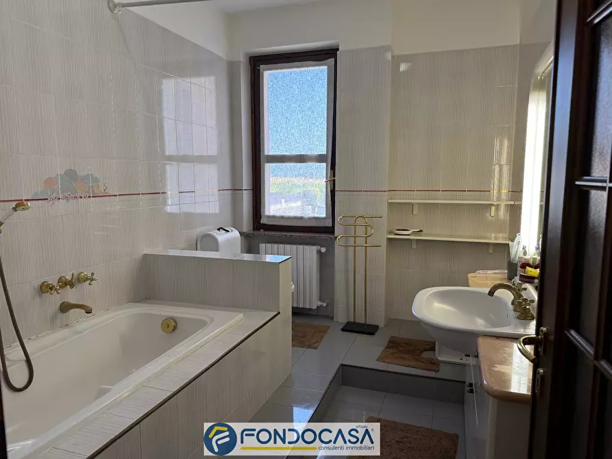 Immagine 30 di Villa in vendita  a Maclodio