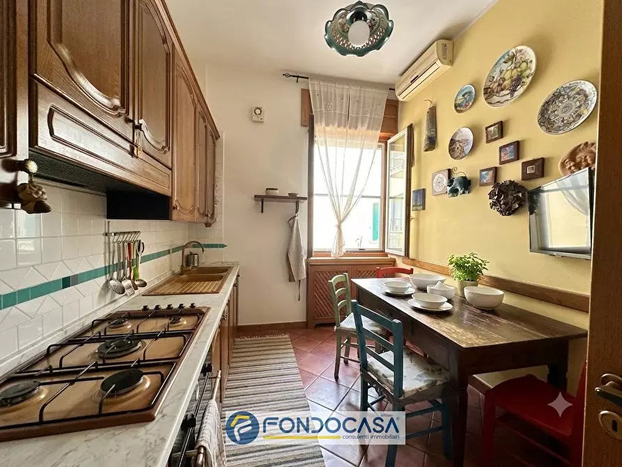 Immagine 3 di Appartamento in affitto  in Via Nicola Aversano a Salerno