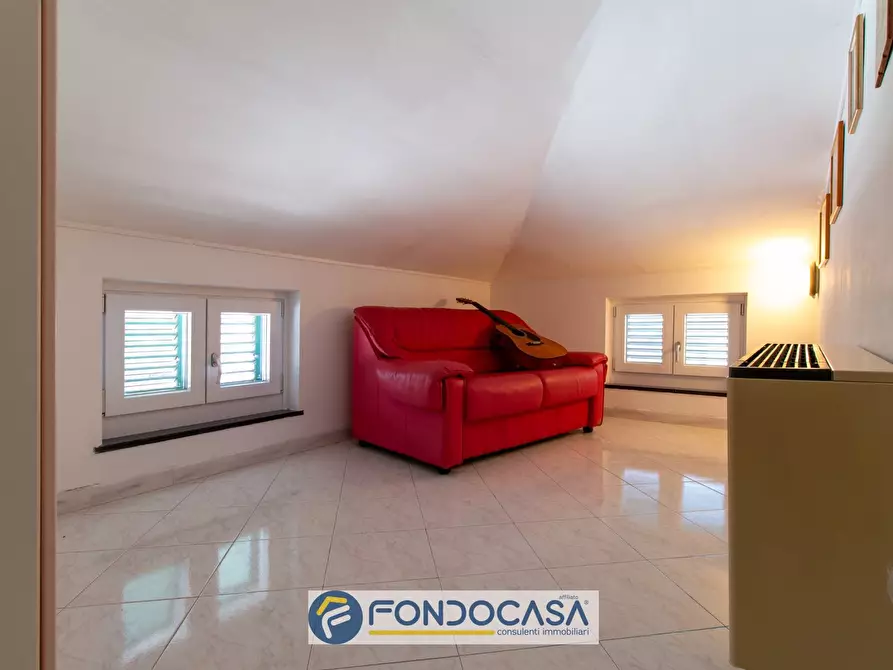 Immagine 54 di Villa in vendita  in via Padova 28A a Battipaglia