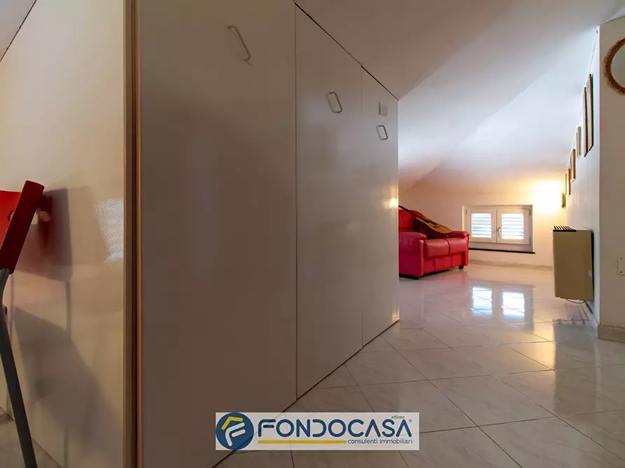 Immagine 56 di Villa in vendita  in via Padova 28A a Battipaglia
