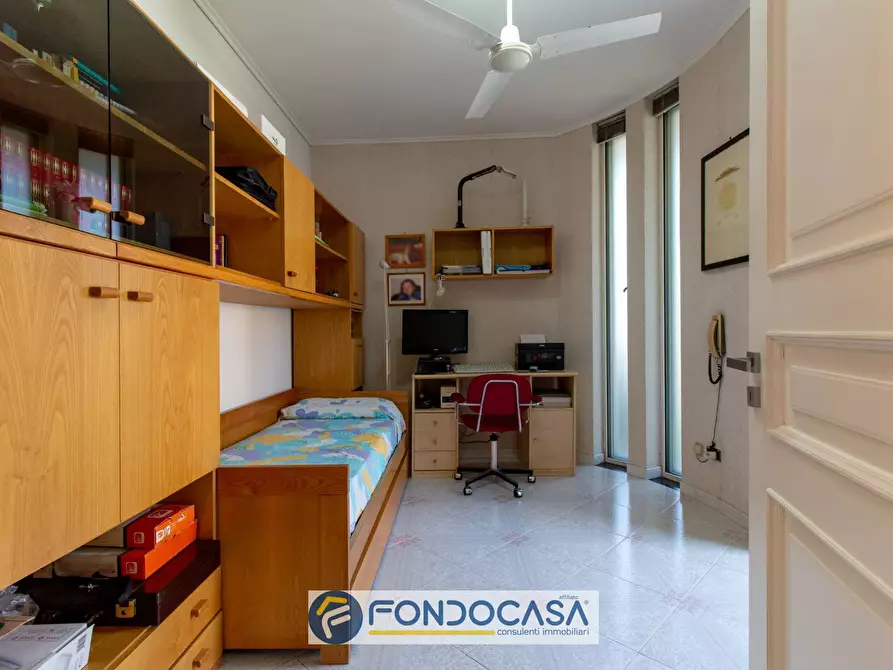 Immagine 45 di Villa in vendita  in via Padova 28A a Battipaglia