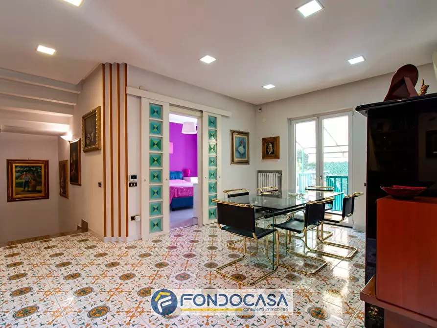 Immagine 29 di Villa in vendita  in via Padova 28A a Battipaglia