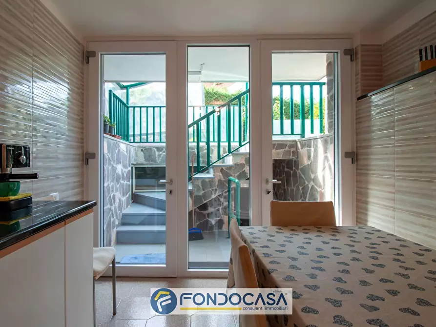 Immagine 16 di Villa in vendita  in via Padova 28A a Battipaglia
