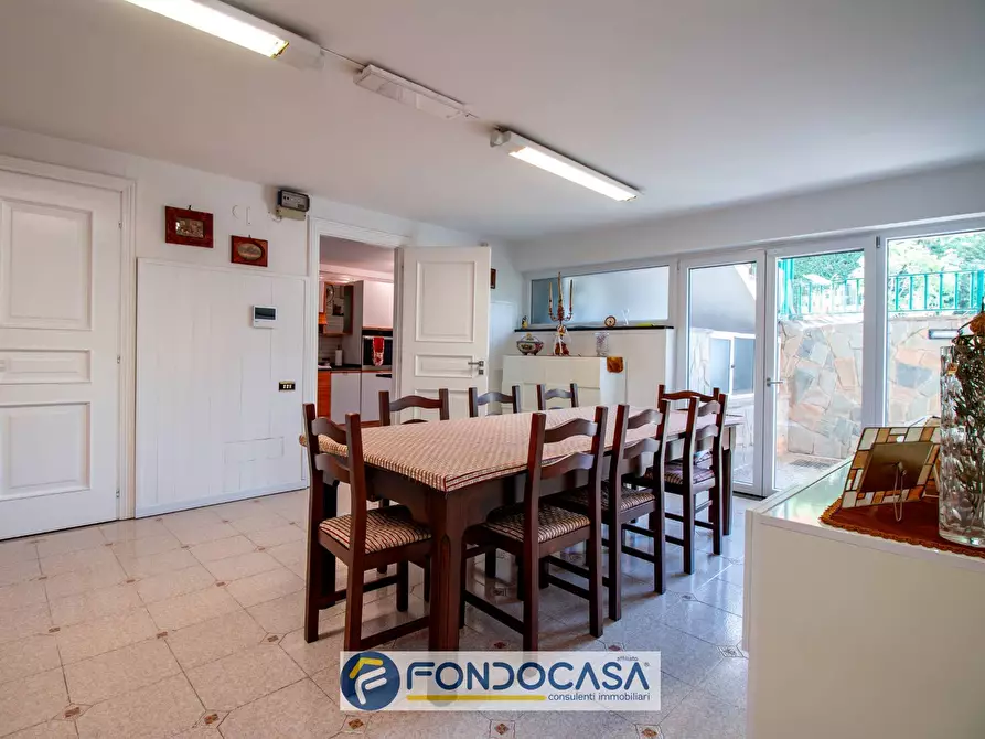 Immagine 13 di Villa in vendita  in via Padova 28A a Battipaglia