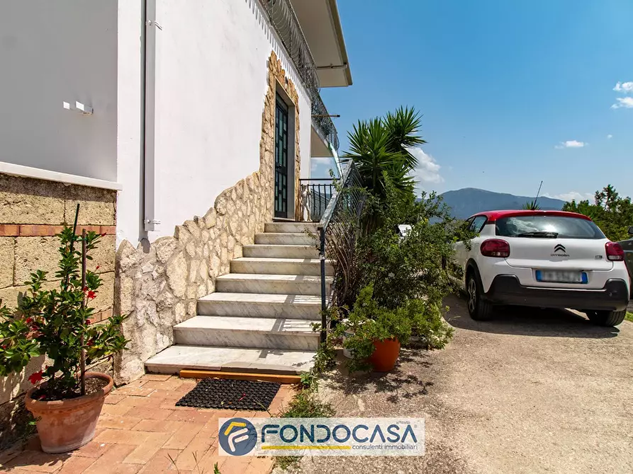Immagine 6 di Casa semindipendente in vendita  in Via Orazio Flacco 1 a Salerno