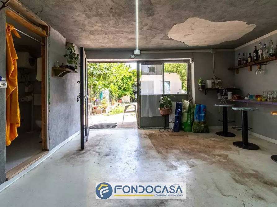 Immagine 38 di Casa semindipendente in vendita  in Via Orazio Flacco 1 a Salerno