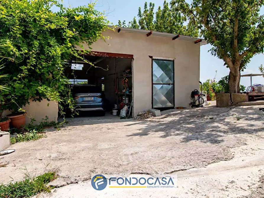 Immagine 40 di Casa semindipendente in vendita  in Via Orazio Flacco 1 a Salerno