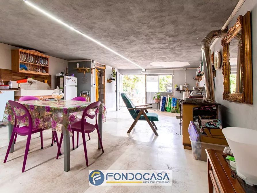 Immagine 33 di Casa semindipendente in vendita  in Via Orazio Flacco 1 a Salerno