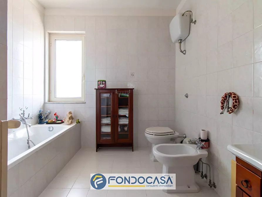 Immagine 28 di Casa semindipendente in vendita  in Via Orazio Flacco 1 a Salerno