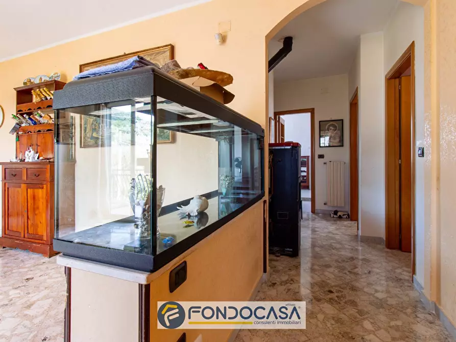 Immagine 10 di Casa semindipendente in vendita  in Via Orazio Flacco 1 a Salerno