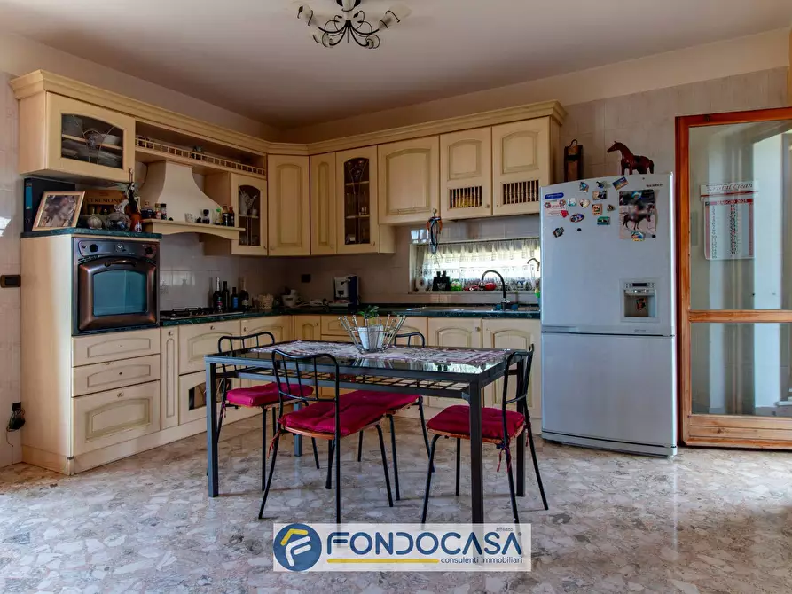 Immagine 12 di Casa semindipendente in vendita  in Via Orazio Flacco 1 a Salerno