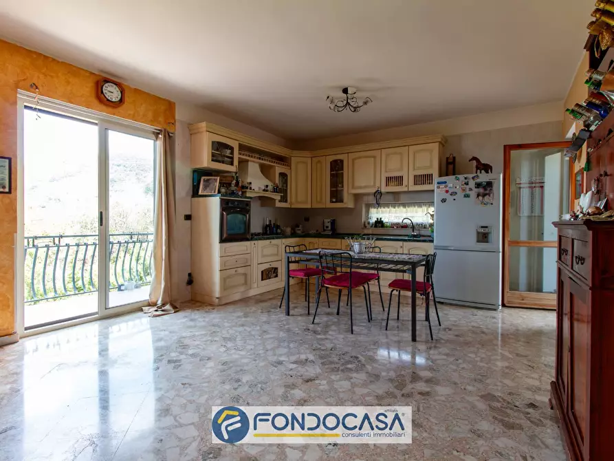 Immagine 13 di Casa semindipendente in vendita  in Via Orazio Flacco 1 a Salerno