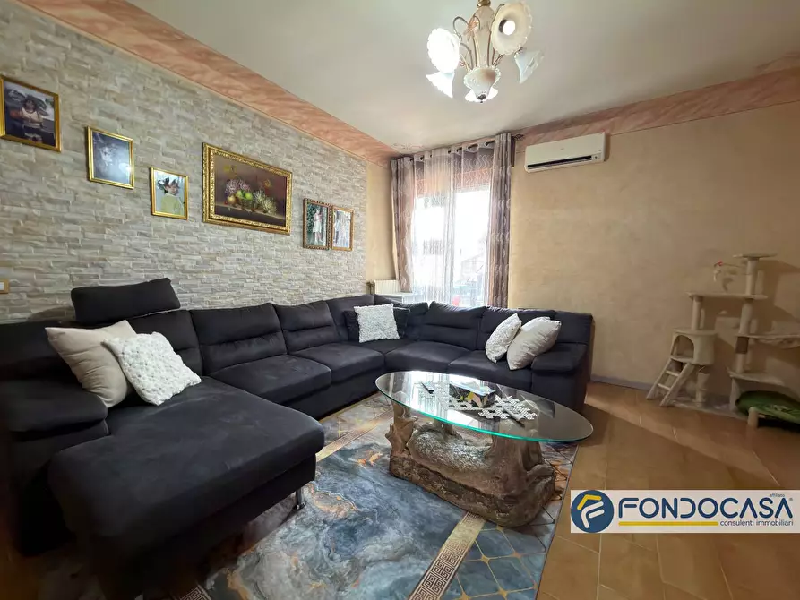Immagine 4 di Appartamento in vendita  in Via Degli Orti a Adro