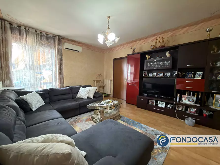 Immagine 2 di Appartamento in vendita  in Via Degli Orti a Adro