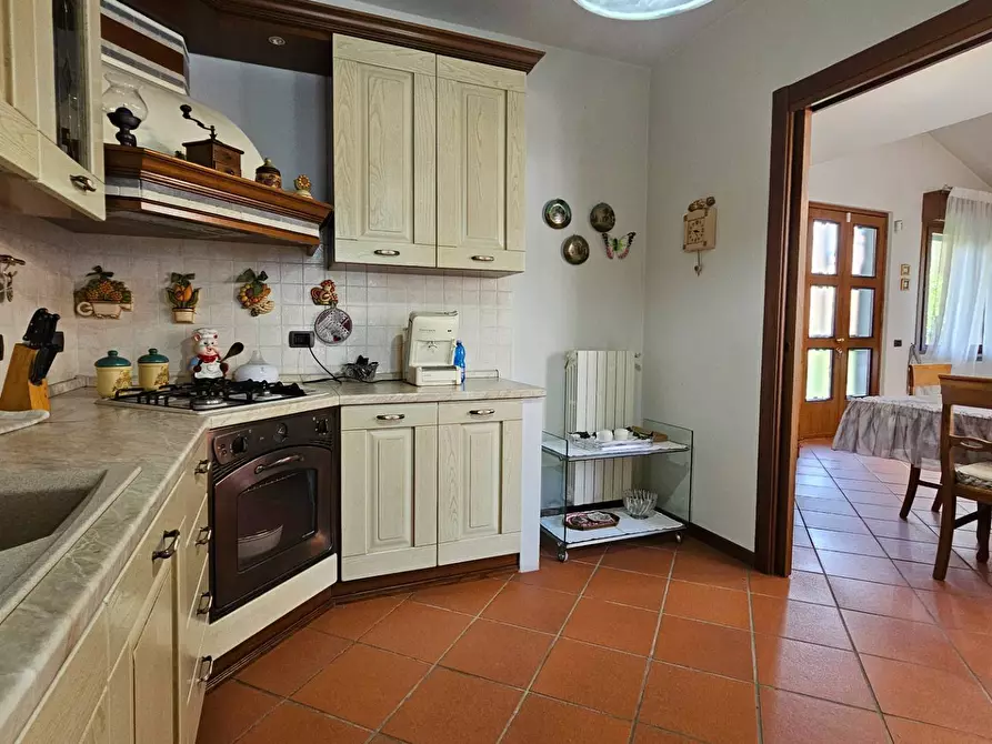Immagine 16 di Casa semindipendente in vendita  in VIA SAN PIETRO a Adro