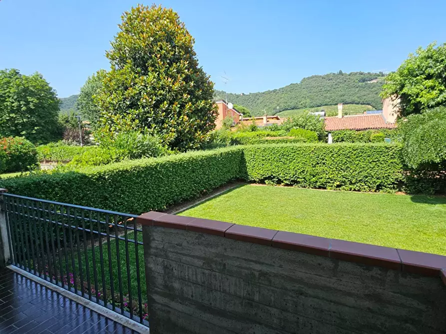 Immagine 20 di Casa semindipendente in vendita  in VIA SAN PIETRO a Adro