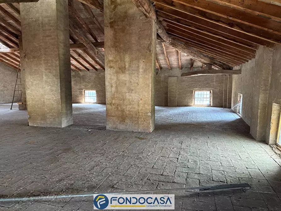 Immagine 15 di Attico in vendita  2/4 a Brandico