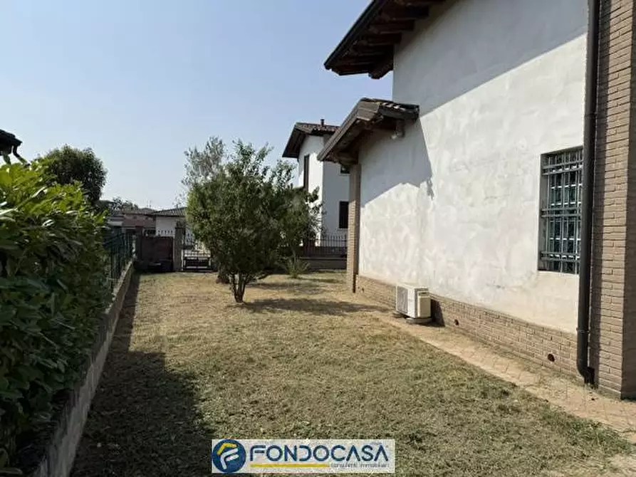 Immagine 4 di Villa in vendita  a Roncadelle
