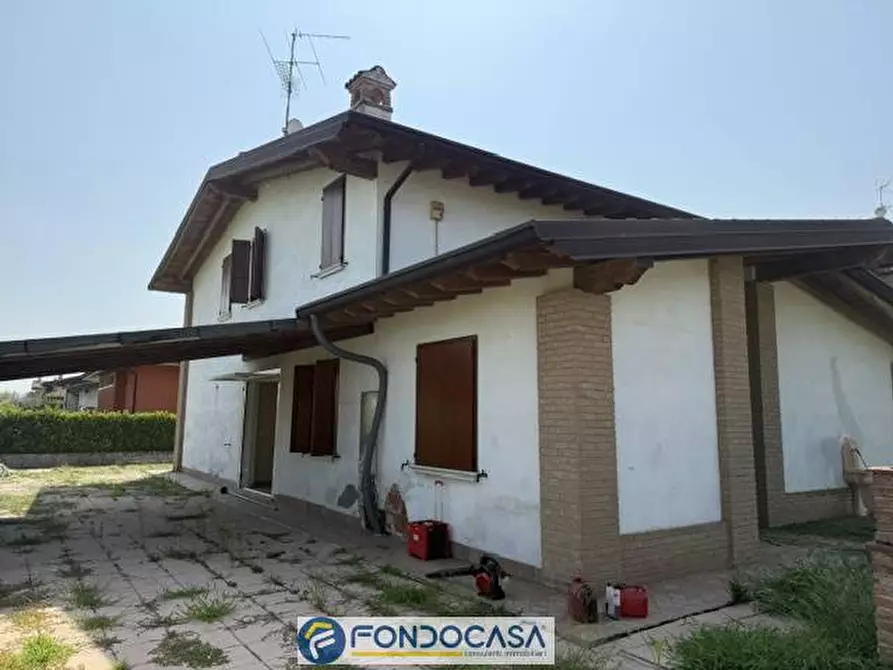 Immagine 1 di Villa in vendita  a Roncadelle