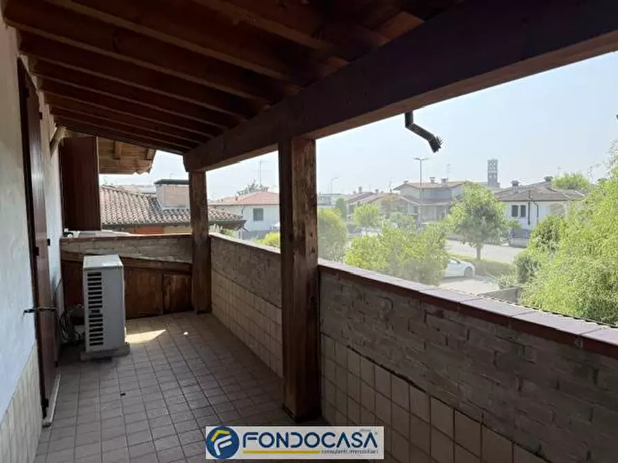 Immagine 26 di Villa in vendita  a Roncadelle