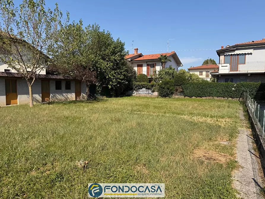 Immagine 2 di Terreno residenziale in vendita  snc a Calcinate