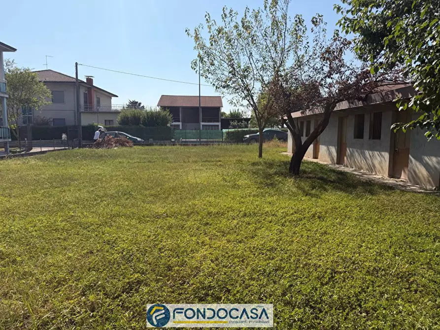 Immagine 11 di Terreno residenziale in vendita  snc a Calcinate