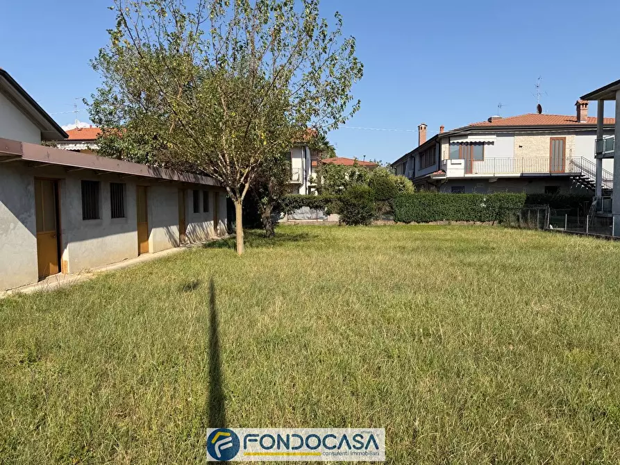 Immagine 14 di Terreno residenziale in vendita  snc a Calcinate