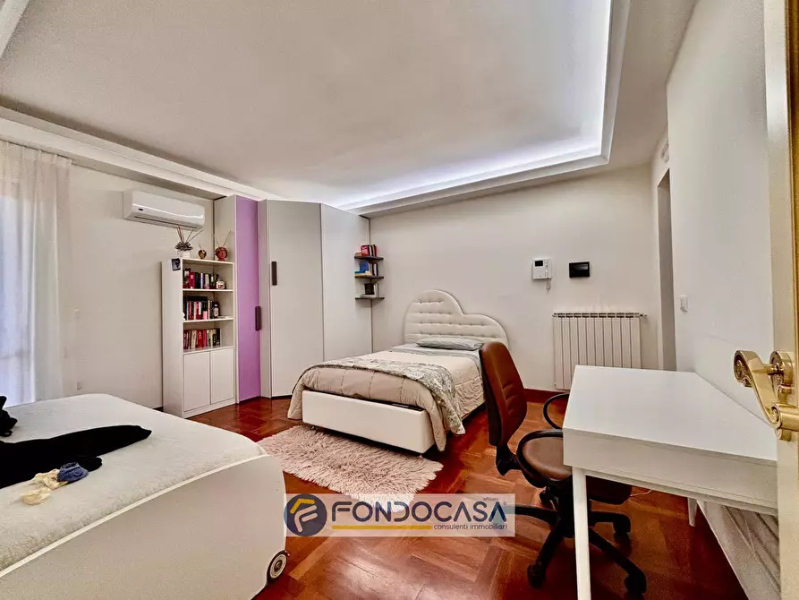 Immagine 6 di Appartamento in vendita  in via atellana a Aversa