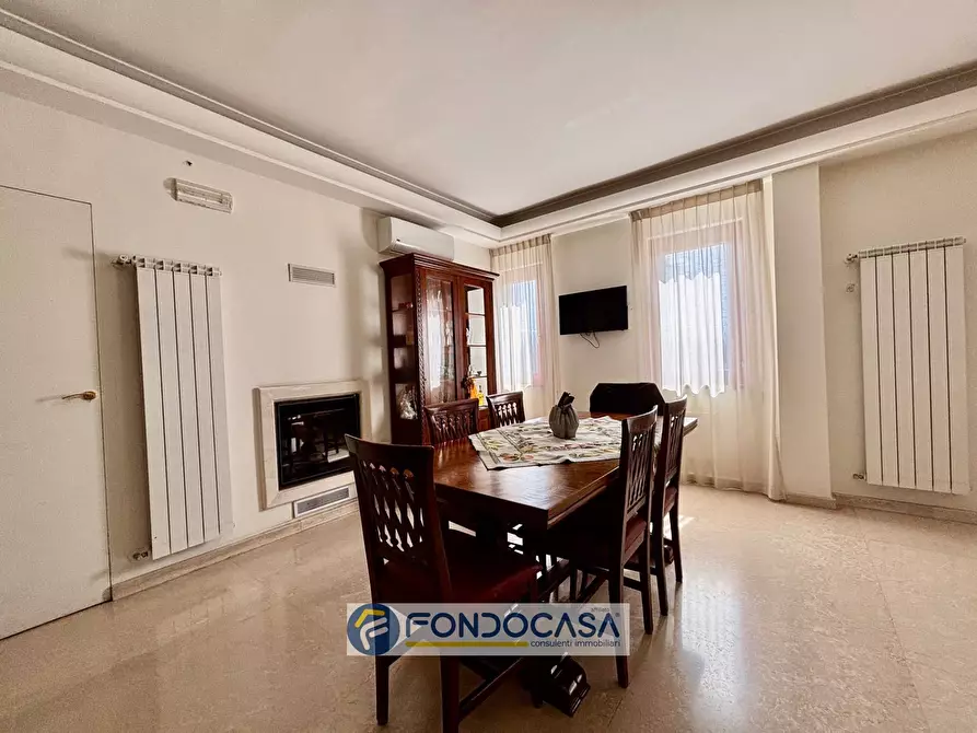 Immagine 32 di Appartamento in vendita  in via atellana a Aversa